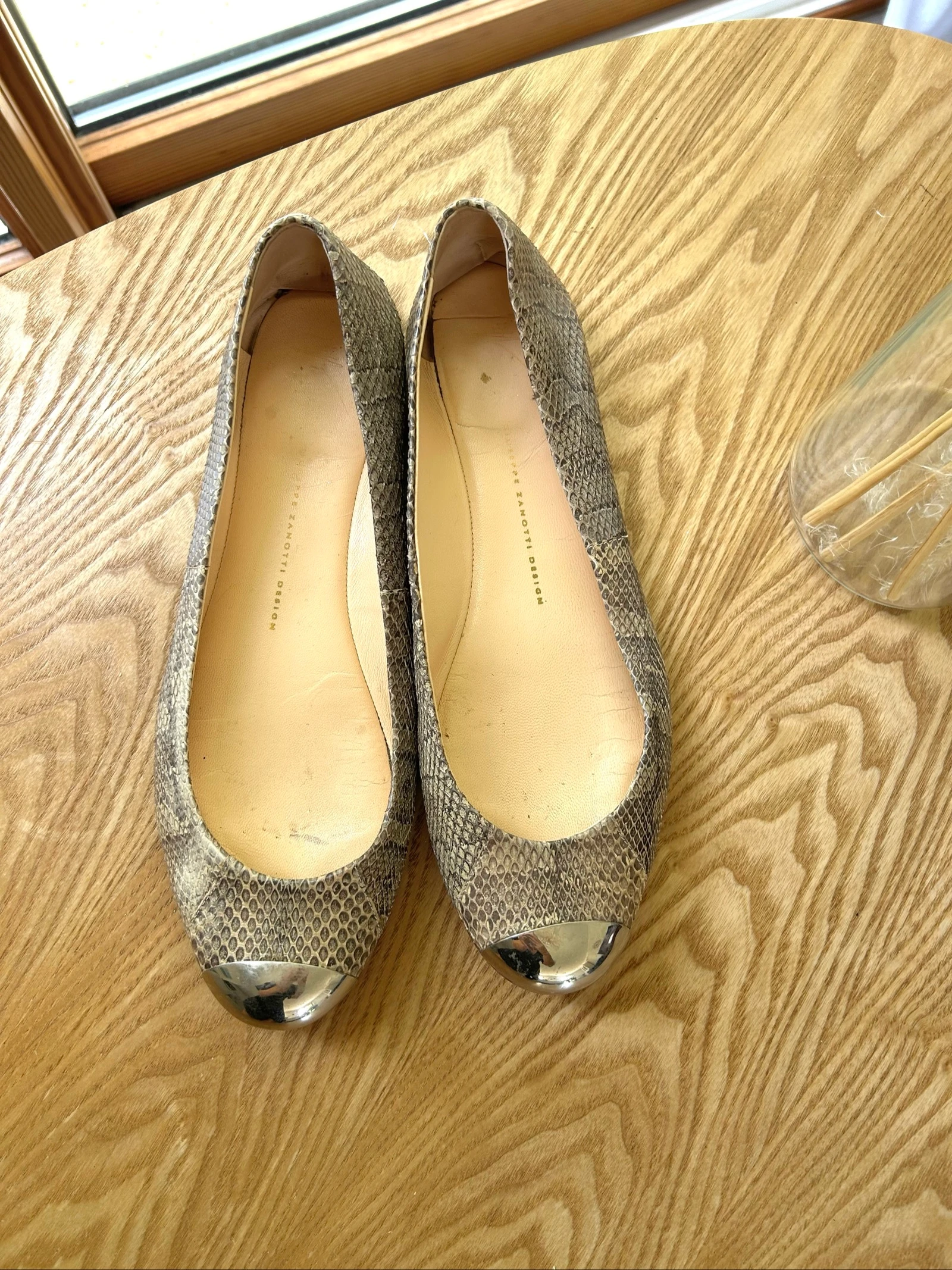 Ballerines en cuir véritable imprimé serpent bout argenté Pointure 41 Giuseppe Zanotti – photo 2